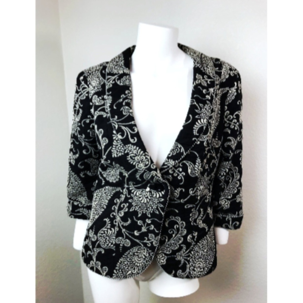CABI Sz 6 Jacket Black and Gray Embroidered Blazer 3/4 sleeve one button - Picture 1 of 7